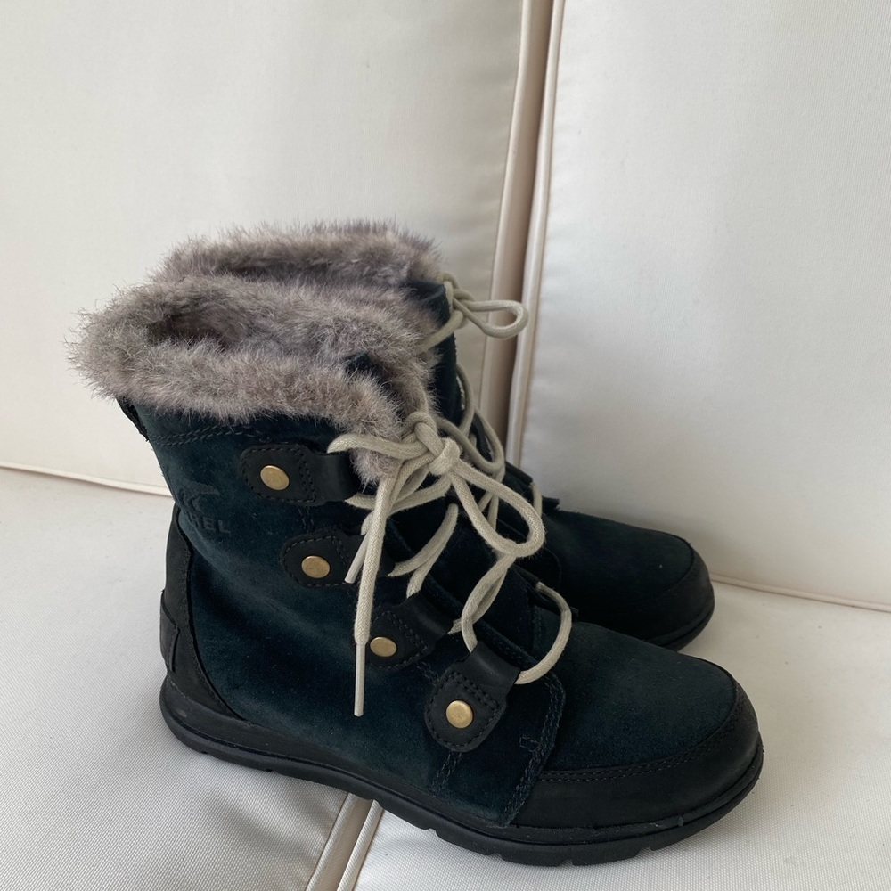Sorel Joan Explorer Boots
